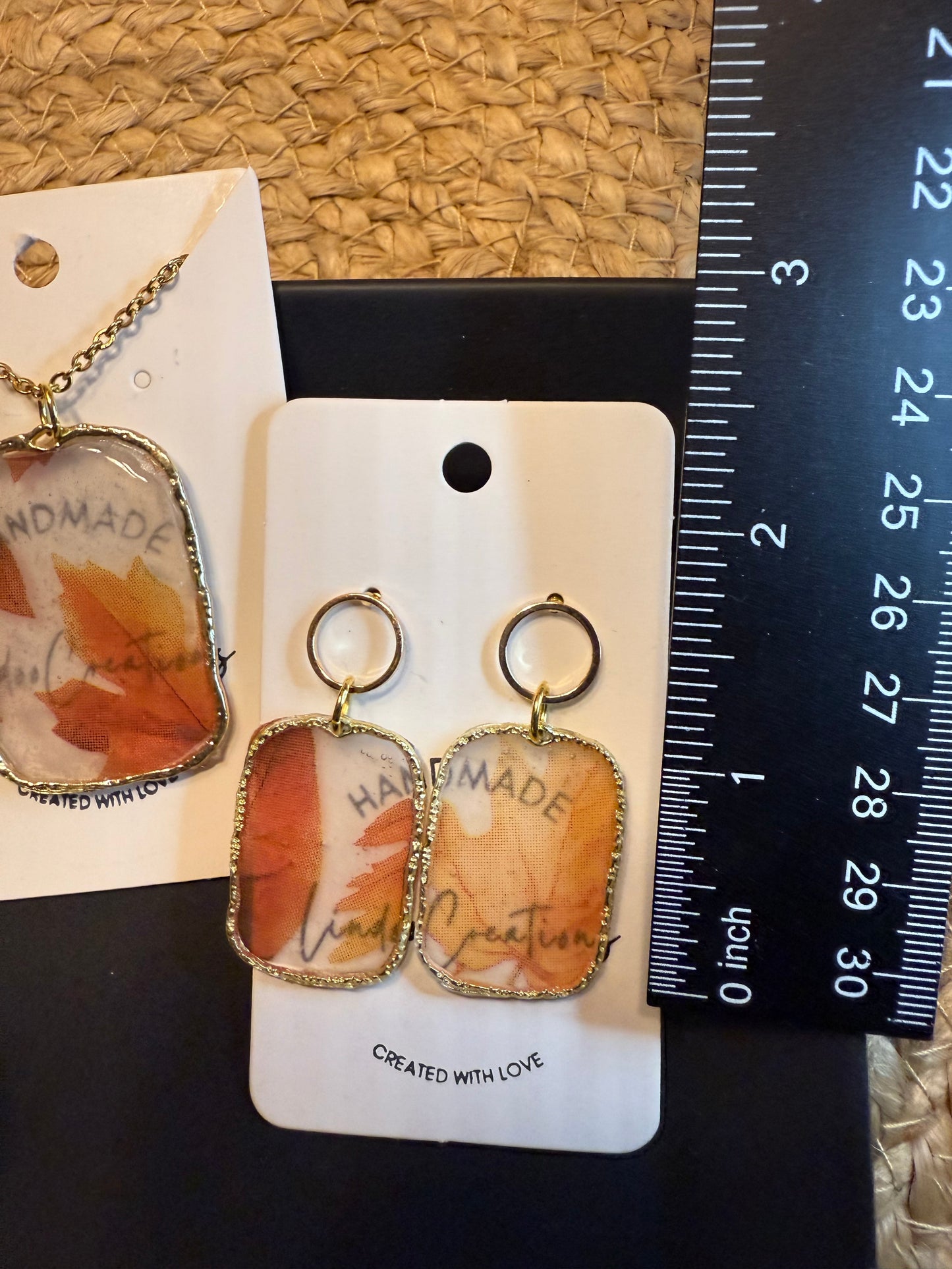 Set of necklace & earrings autumn fall leaf pattern gold