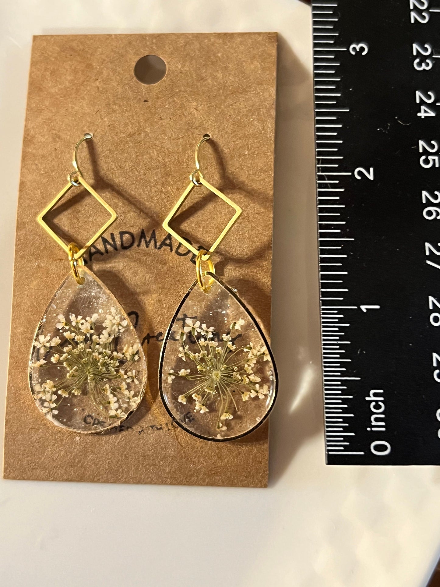 Dried white wildflowers in resin/dangling earrings/gold square and oval/lightweight/floral/The Teardrop