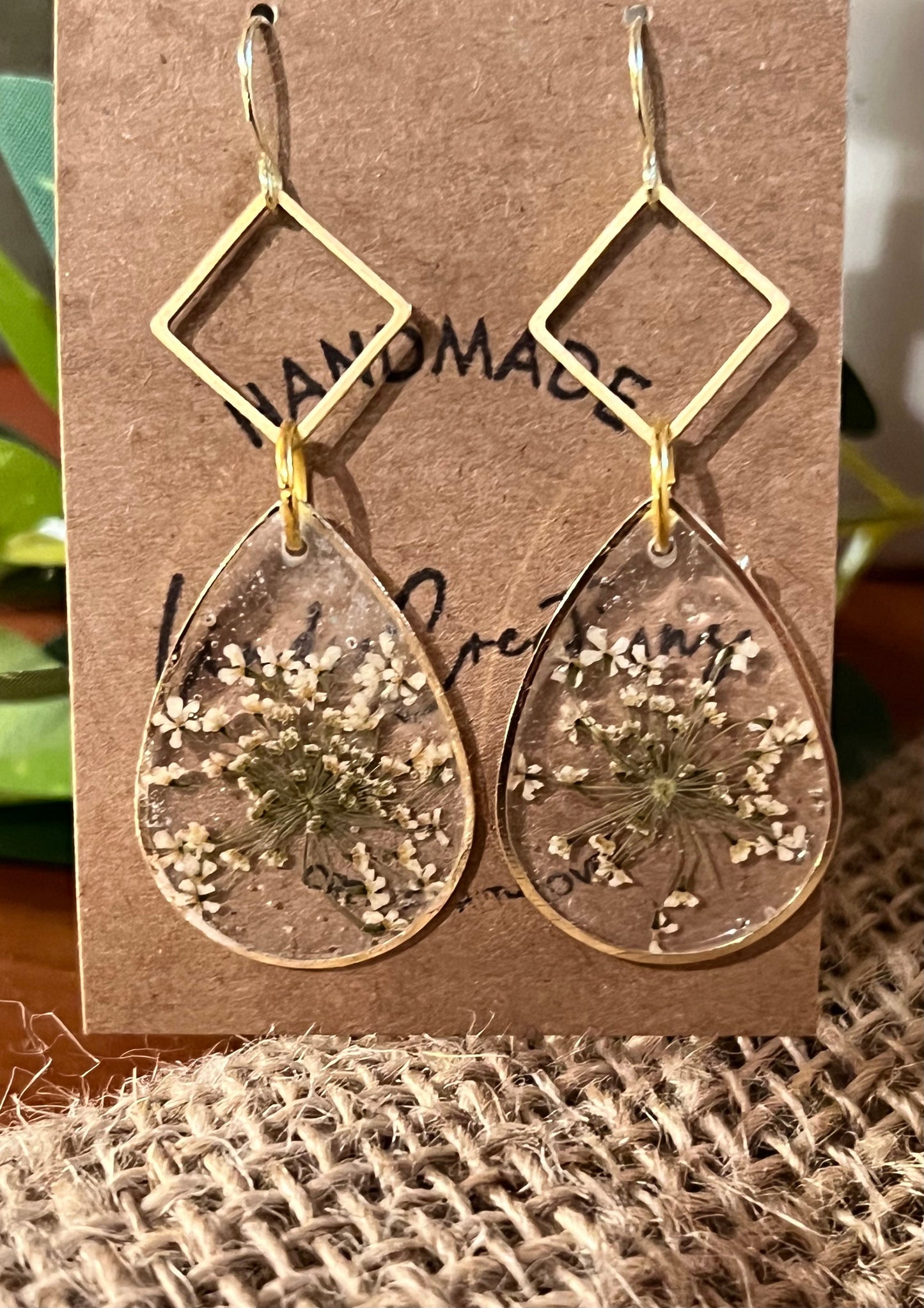 Dried white wildflowers in resin/dangling earrings/gold square and oval/lightweight/floral/The Teardrop
