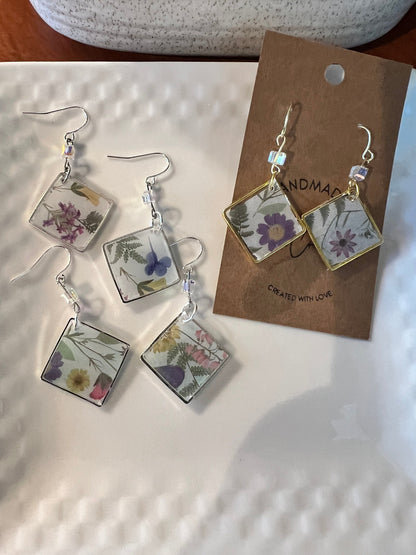 Floral botanical print in multiple colors/gold square dangling resin earrings/gold ear wire closure/ultra lightweight /The Abbey