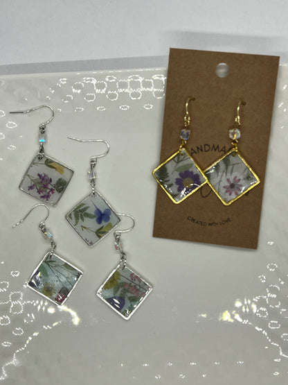 Floral botanical print in multiple colors/gold square dangling resin earrings/gold ear wire closure/ultra lightweight /The Abbey